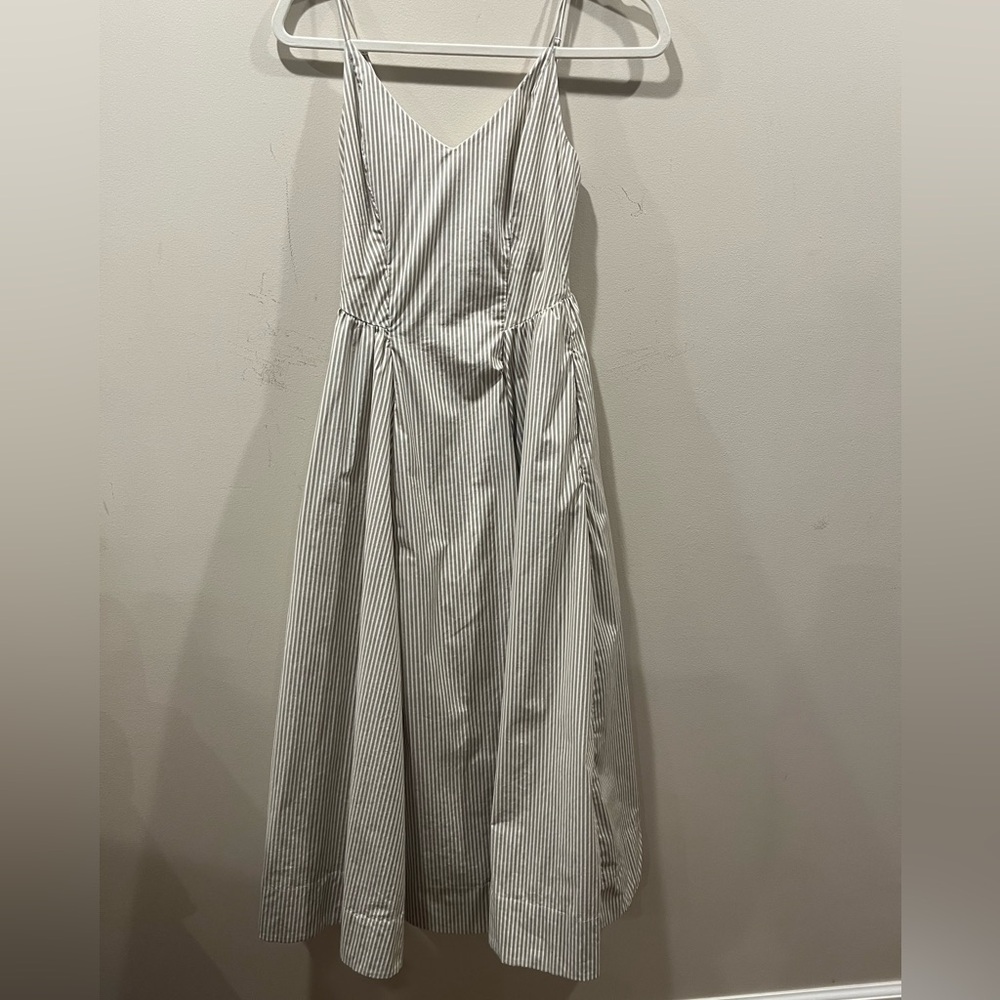 Aritzia Technique Poplin Dress in Cream and Olive stripes, Size 0 - Picture 2 of 6